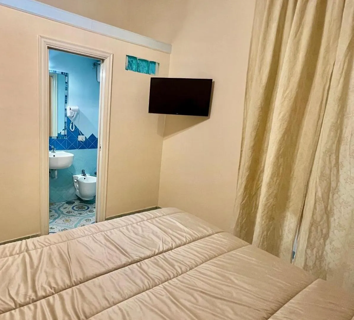 B&B Rosy Naples Couette-café